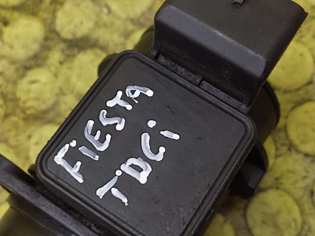 FORD FIESTA MK5 flow meter 9642212180