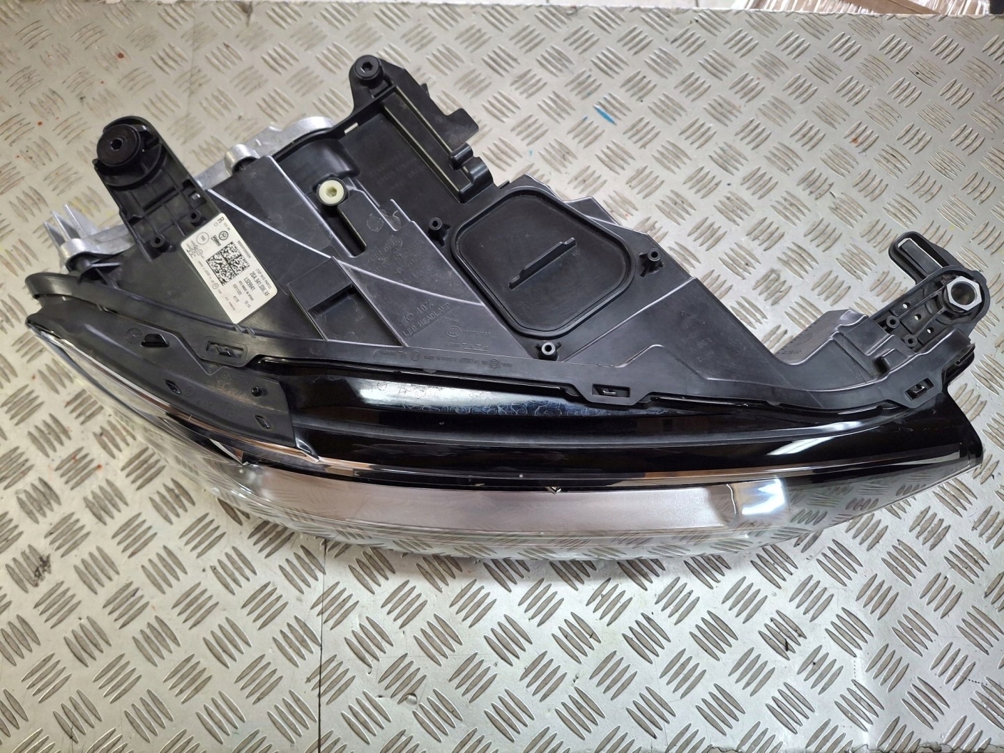 light right front FULL LED IQ LIGHT VW T-ROC LIFT 2021R->