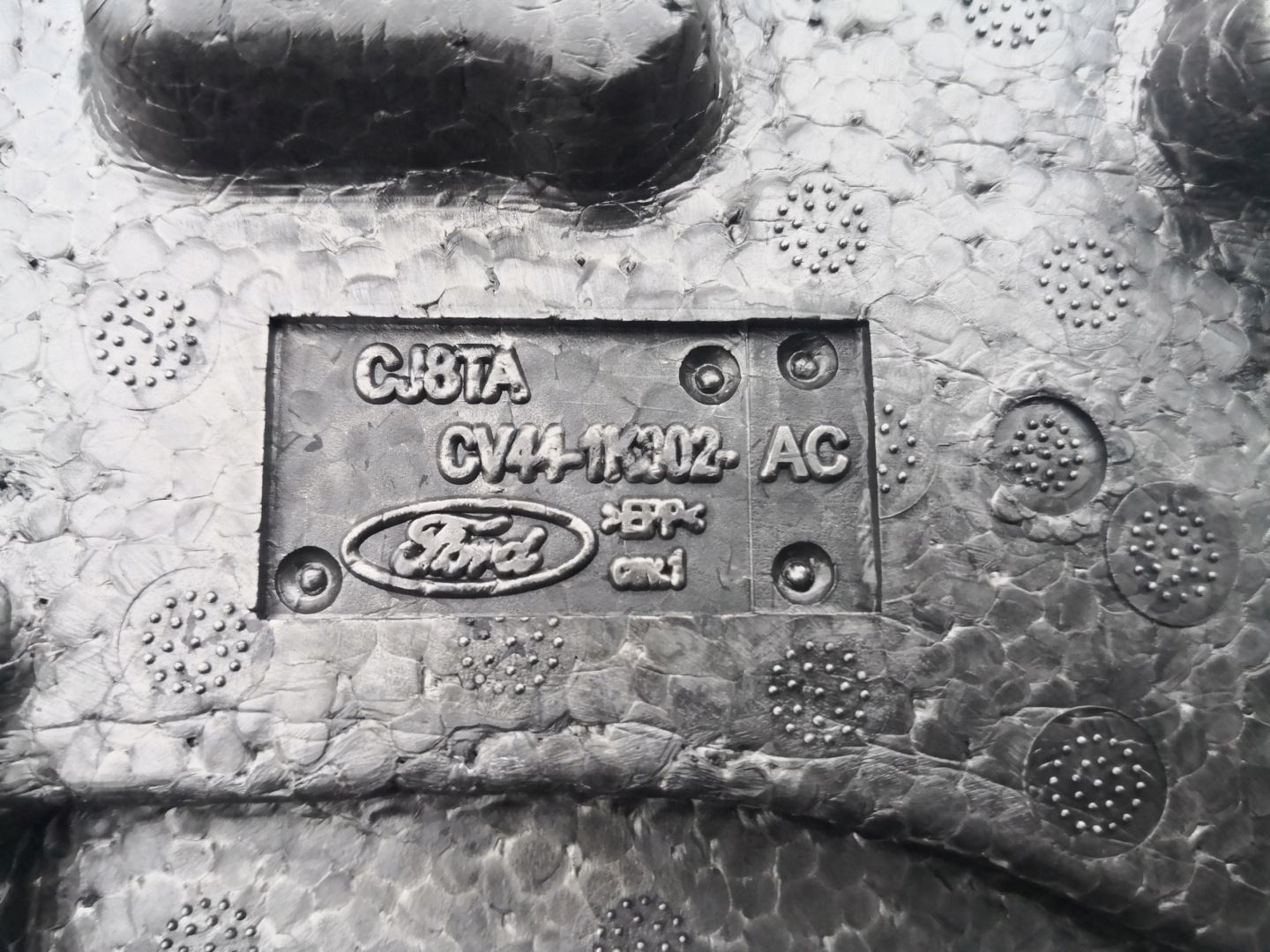 Polystirén výplň kufru KUGA MK2 CV44-1K302-AC