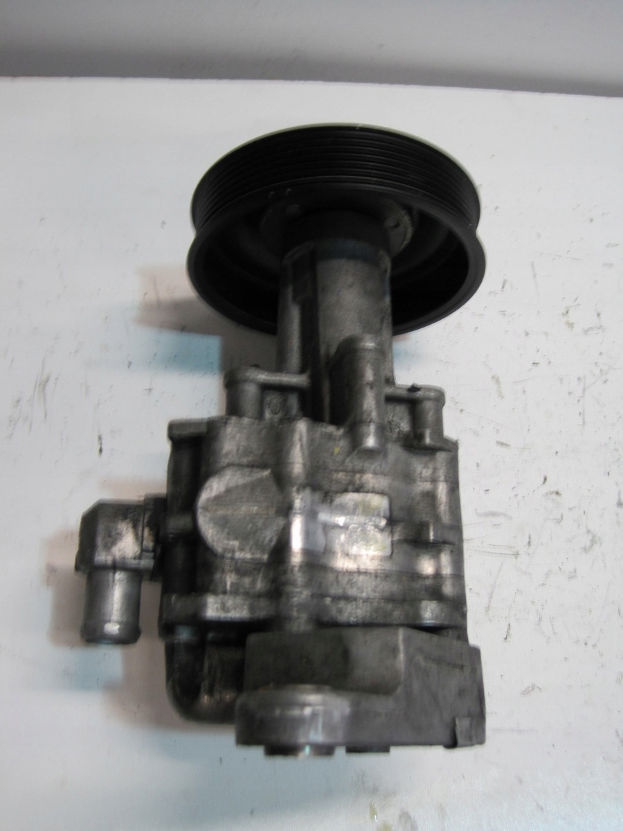 Pompa servosterzo BMW 6796462
