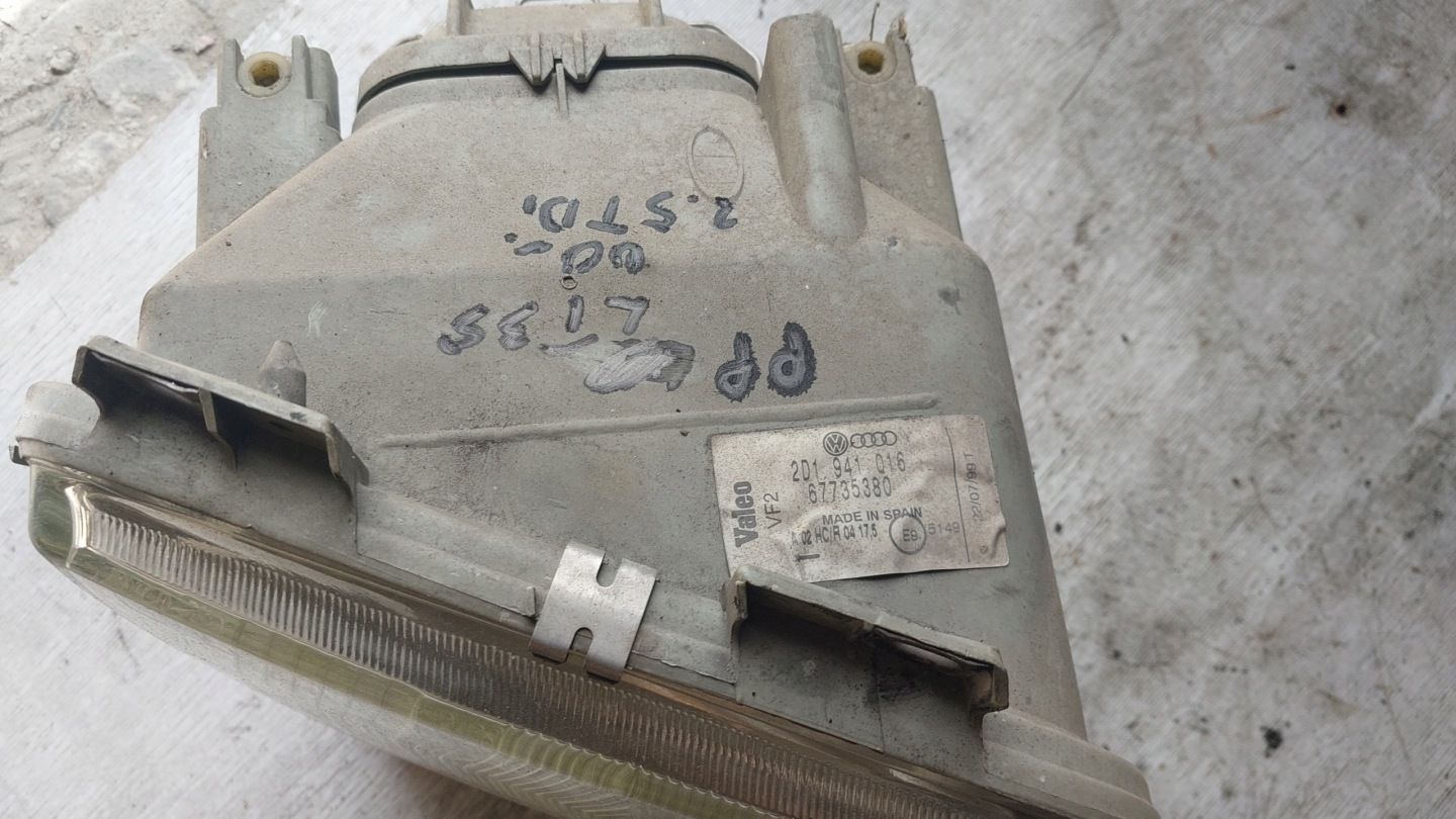 light right front VOLKSWAGEN LT 2D1941016 / 67735380