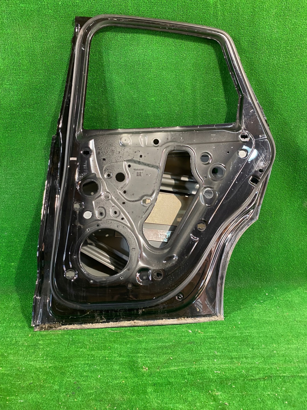 door rear. right PORSCHE MACAN 95B NR.1658
