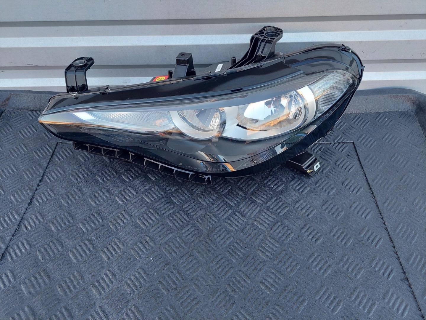 light front left front left 50547585 ALFA ROMEO GIULIA