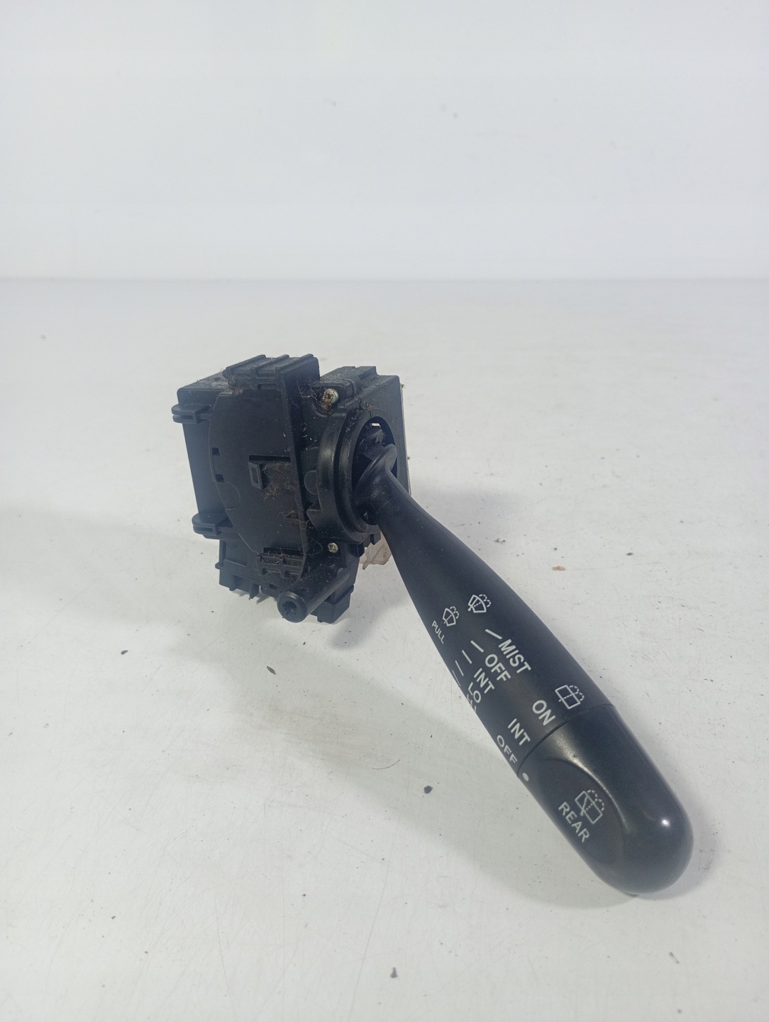 Daihatsu Sirion 2 II 04-10 switch switch stalk switch of wipers 173647