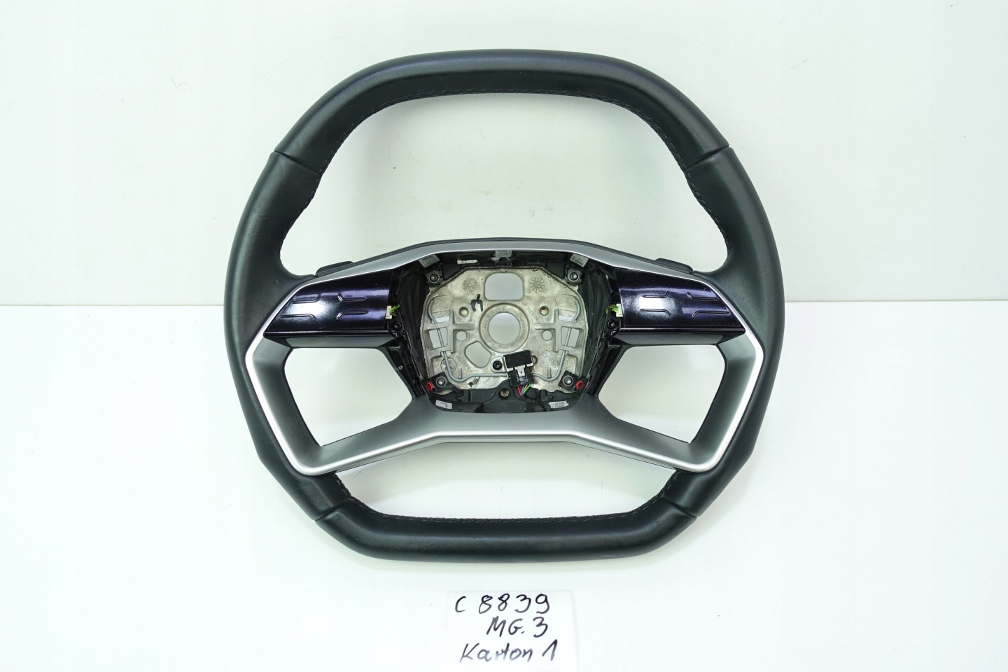 Volant AUDI Q5 E-TRON 85E 85E419091L
