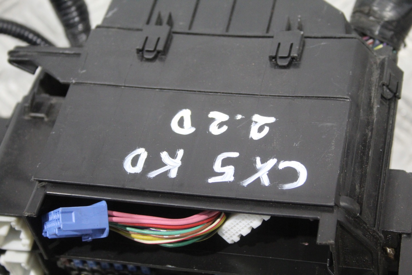 Module fusibles Boîte MAZDA CX5 KD LIFT