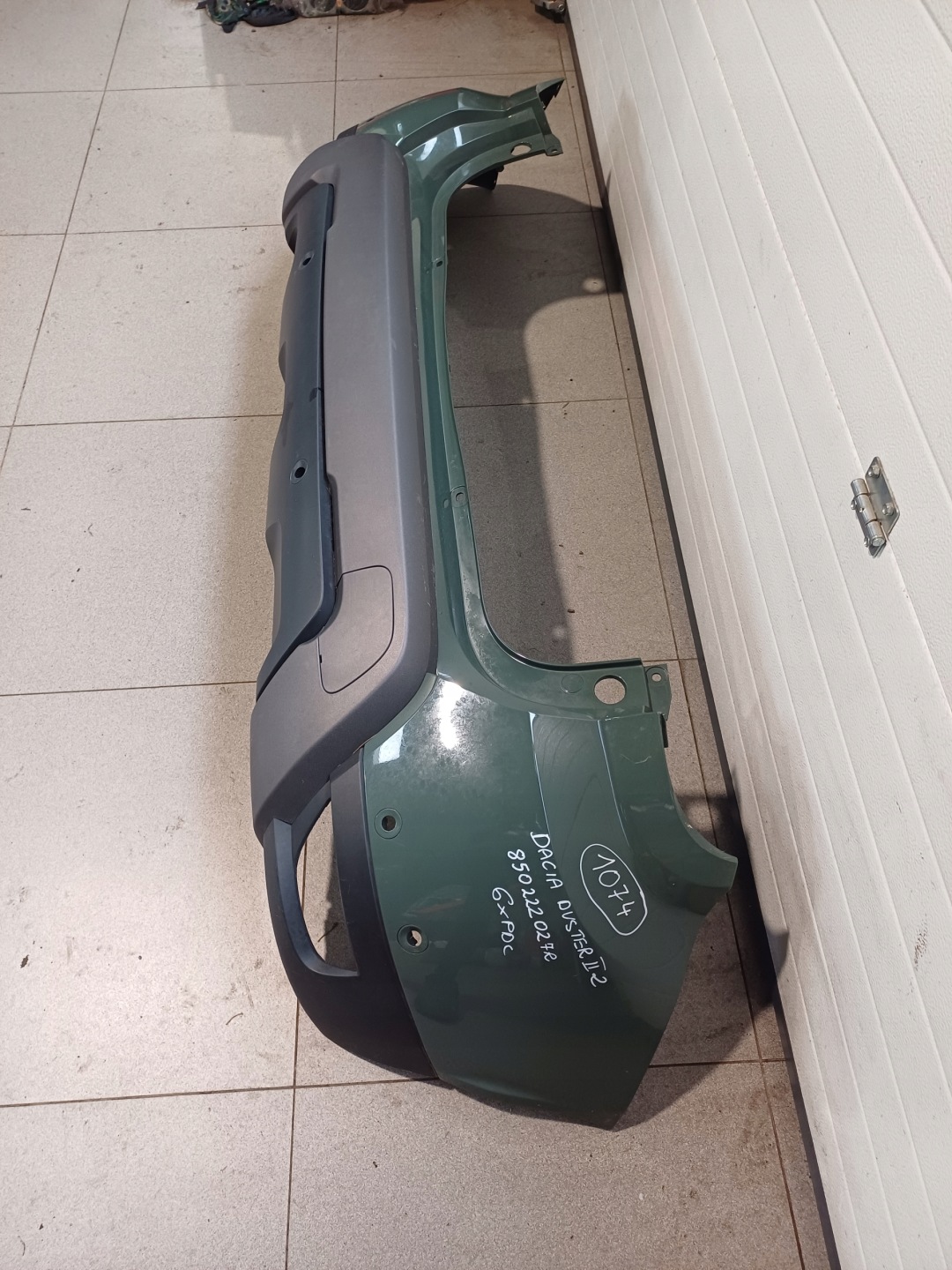 bumper rear part rear DACIA DUSTER 2 II 6 X PDC 850222027R