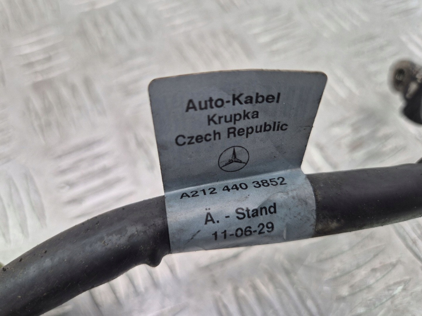 Batteriemanagement Sensor Mercedes E250 CDI W212 A2124403852 OM651924