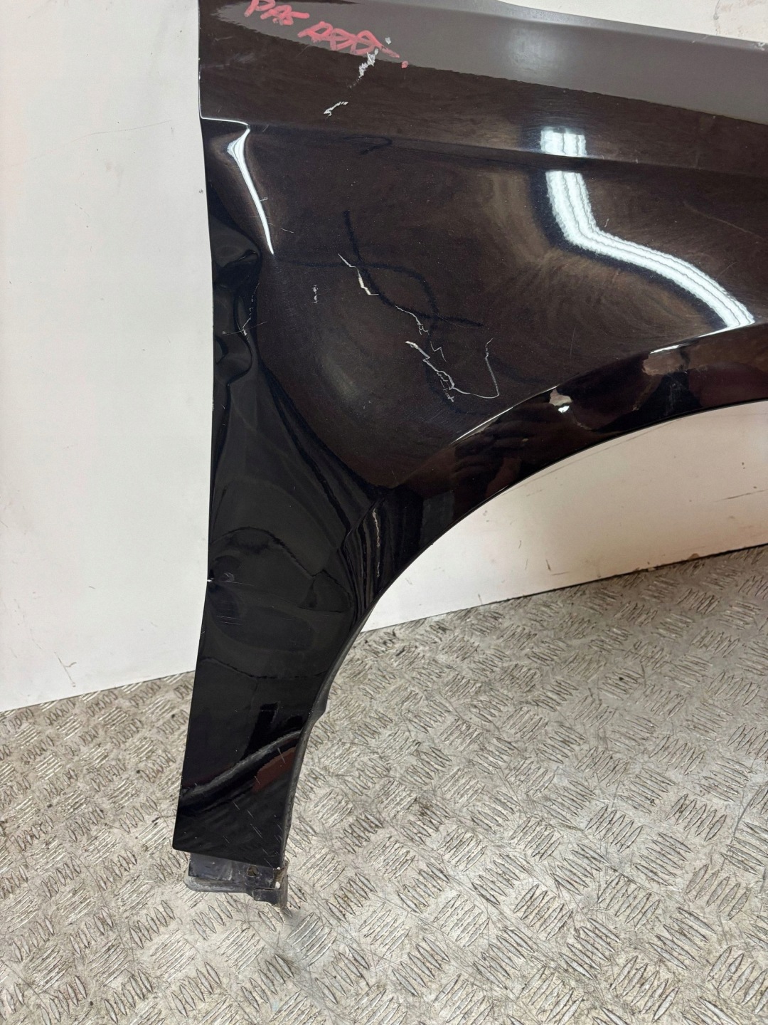 fender front front right VW PASSAT B7