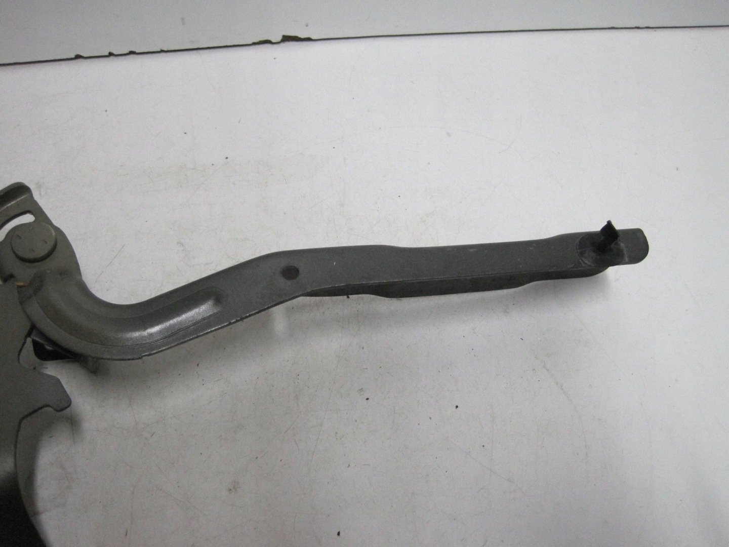 bonnet hinges right CITROEN C4 III E-C4 9831199580