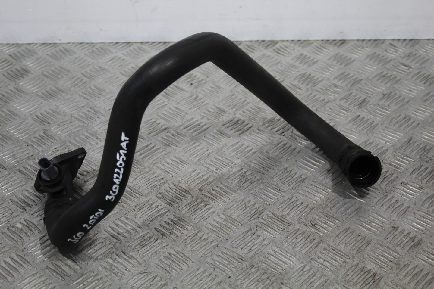 CRIJEVO PRIJENOS VODE VW PASSAT B6 3C0 3C0122051AT