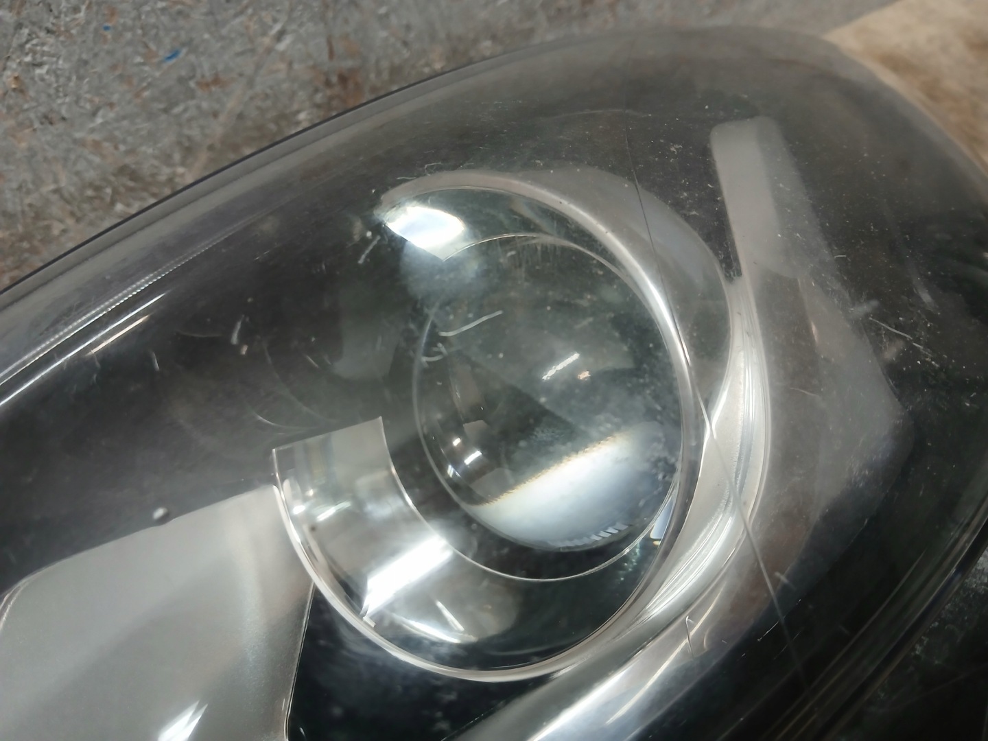 light front left PEUGEOT 108 lens 81150-0H150
