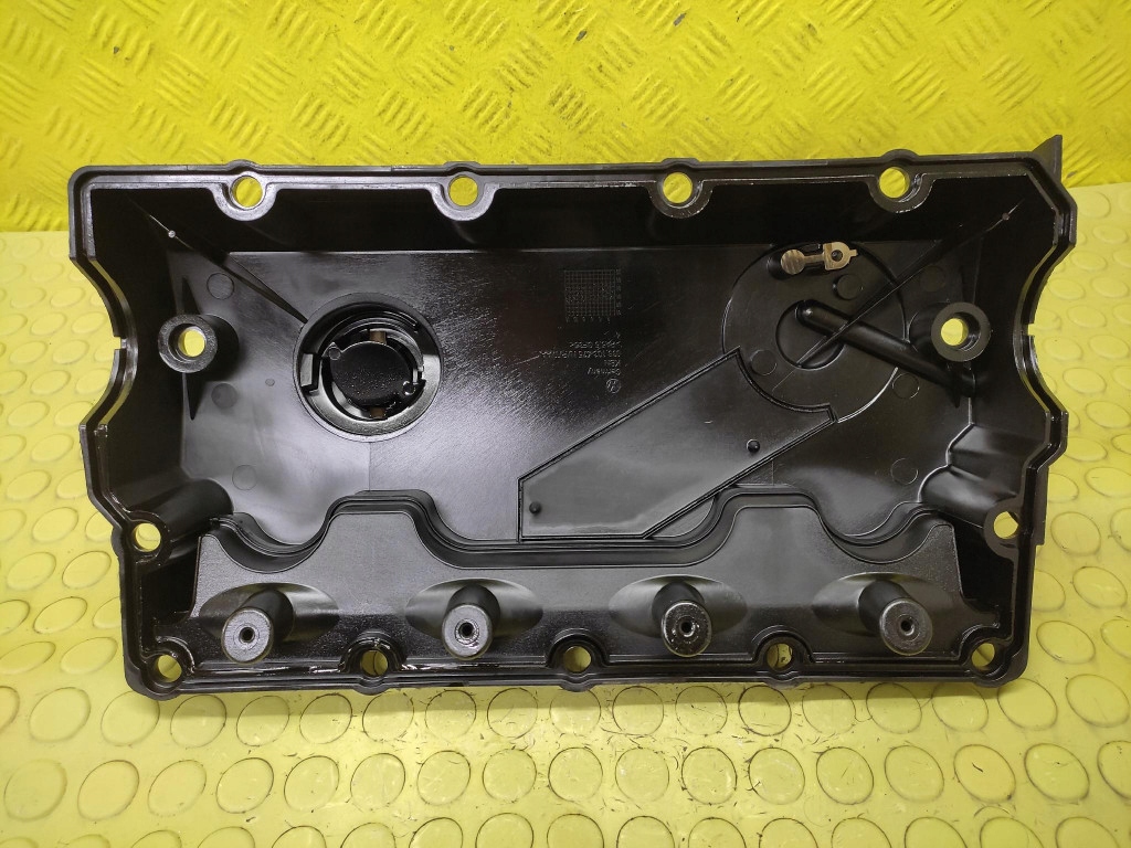 SKODA OCTAVIA 1.9 TDI Abdeckung der Ventile 038103475N