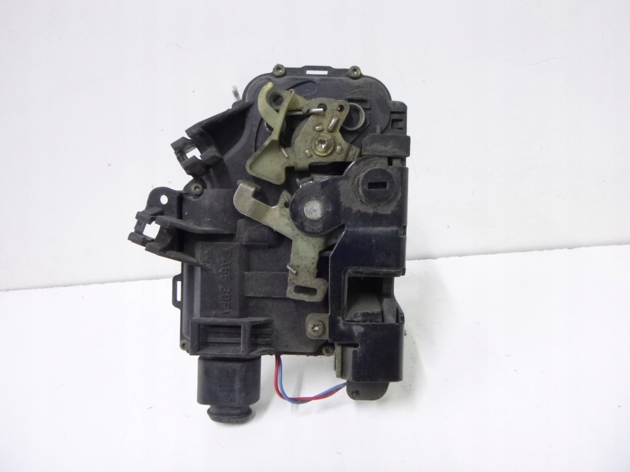 lock door rear right Audi A6 C5 1998