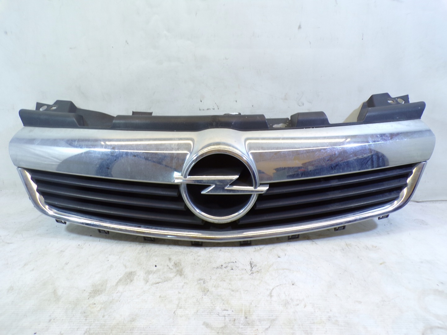 grill grille radiator OPEL ZAFIRA B (1)