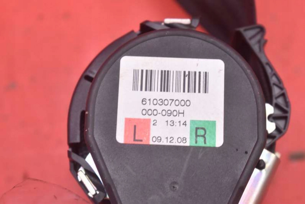 sicherheitsgurt links heck 8K0857805K AUDI A5 8T 07-11