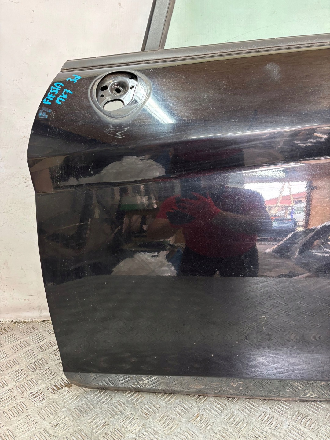 door left FORD FIESTA MK7 3D 09