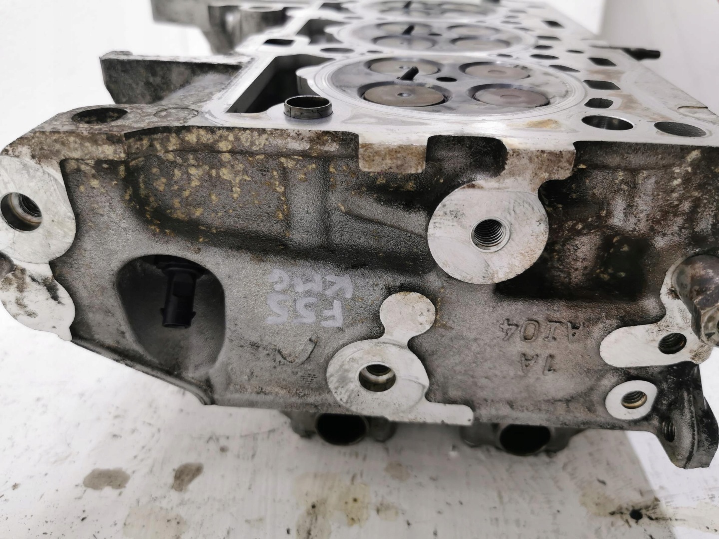 head. complete MINI COOPER F55 F56 1.5D 8511211