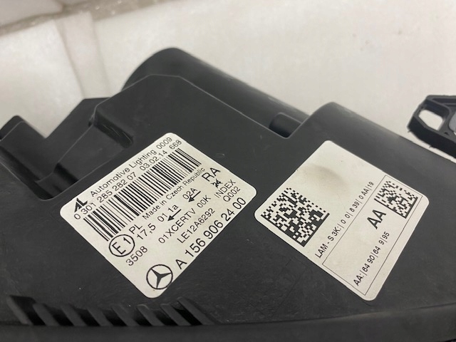 light right Mercedes GLA W156 Bi Xenon LED ILS
