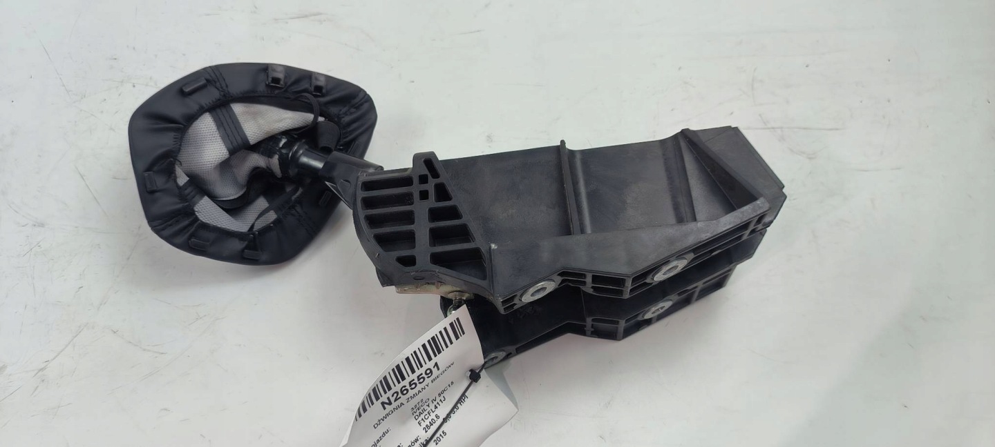 páčka změny převodů 5801283904 IVECO DAILY IV 50C15