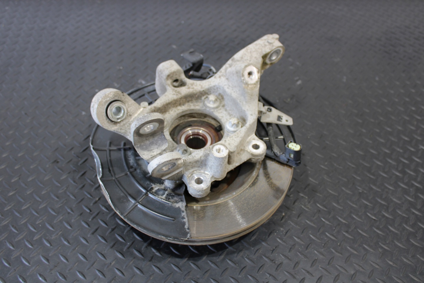 swing right rear part MASERATI LEVANTE M161
