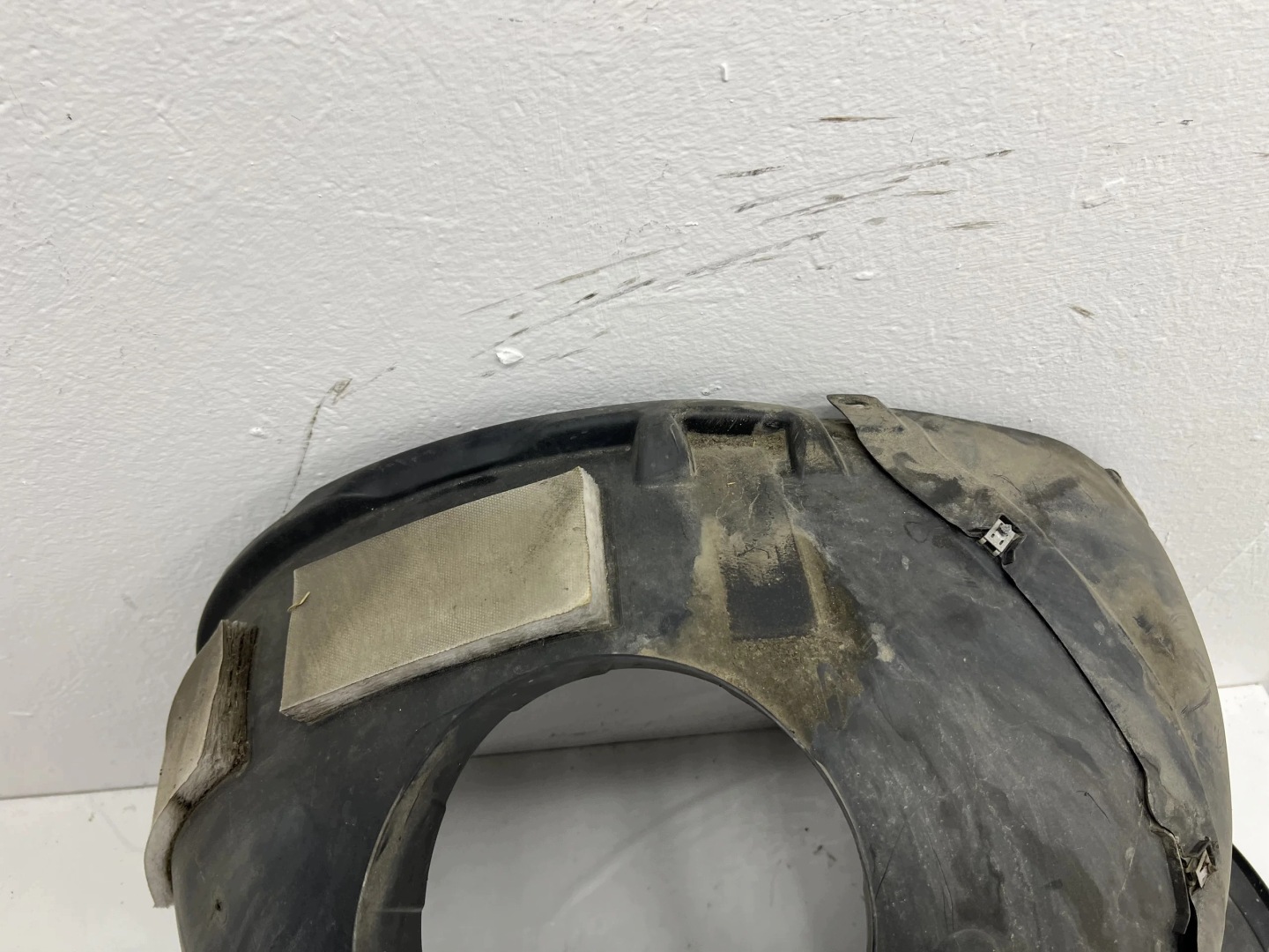 mudguard left front komplet 5H0805911H 5H0805969A - VW GOLF VIII 2019