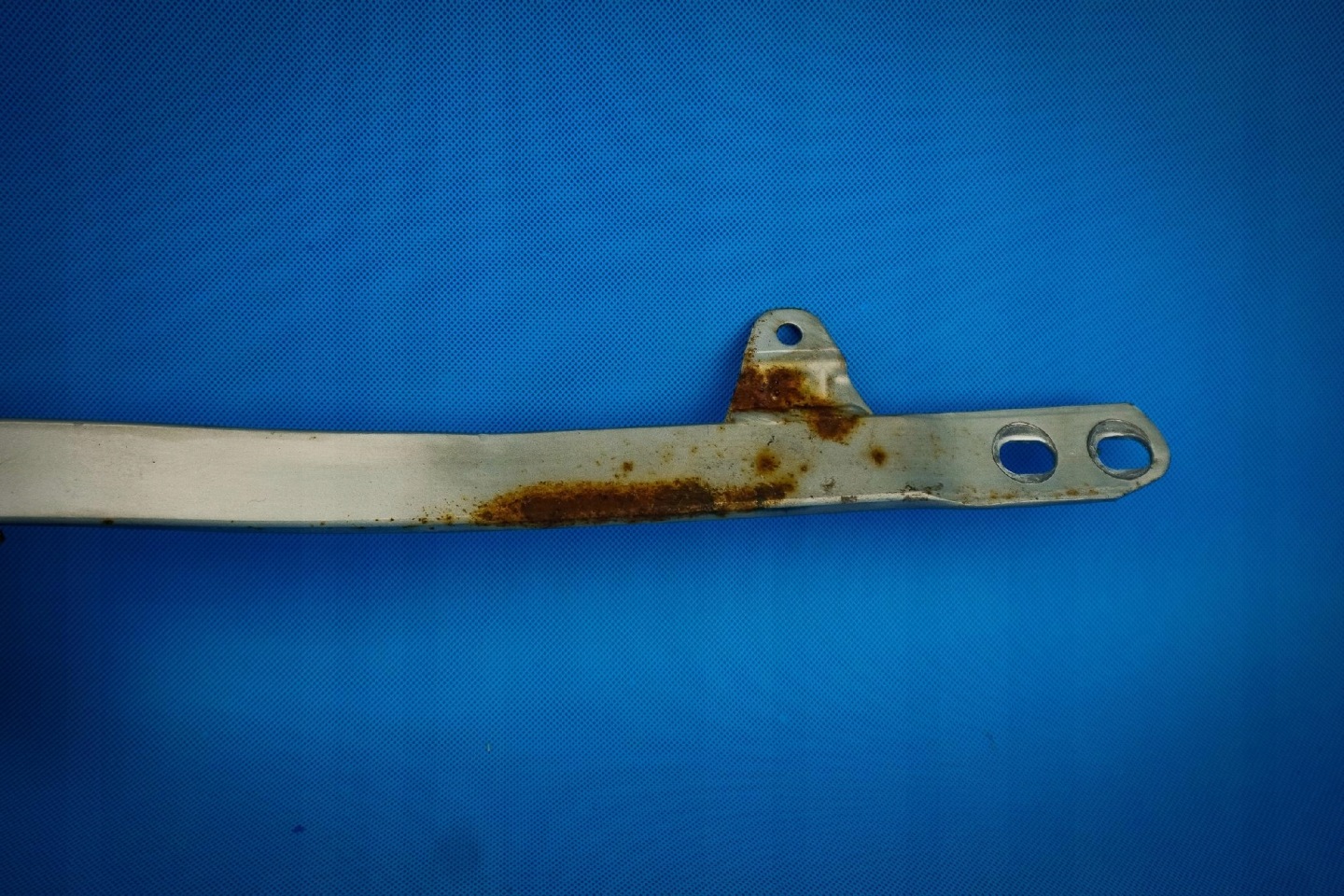 Spurstange poprzeczny Unterfahrschutz Audi A5 8T 8T8505475B
