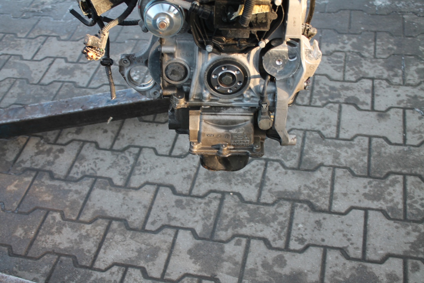 engine complete PEUGEOT CITROEN 10TYS KM 10TMAF PSA HN05
