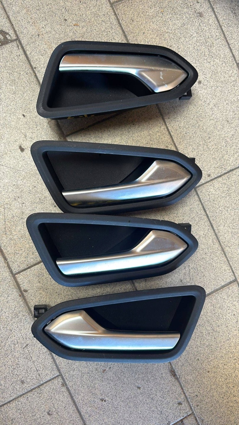 handle inner Komplet Renault Clio V 806714209R 826721378R