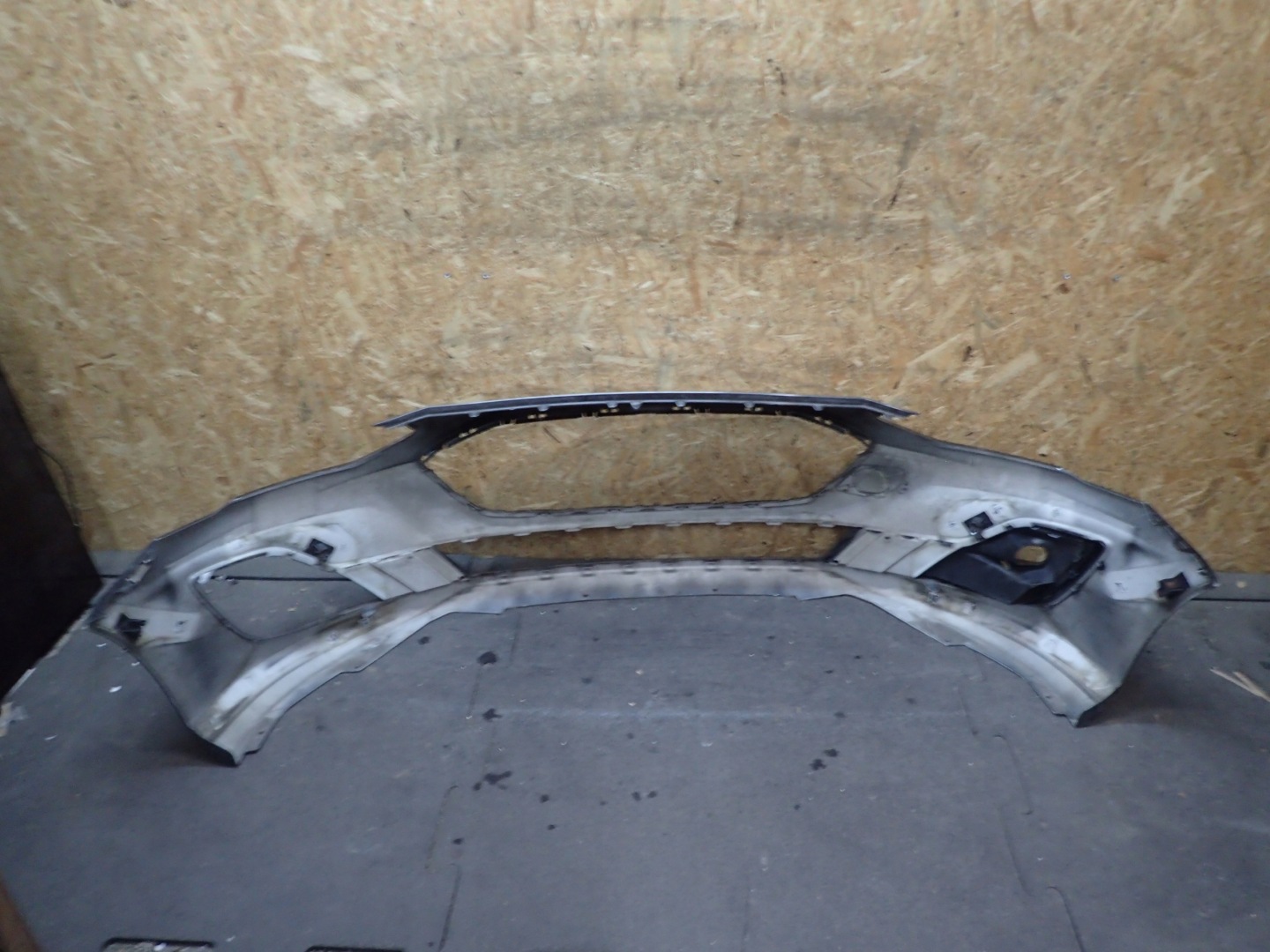 BUMPER FRONT FORD FOCUS MK4 LIFT VIGNALE
