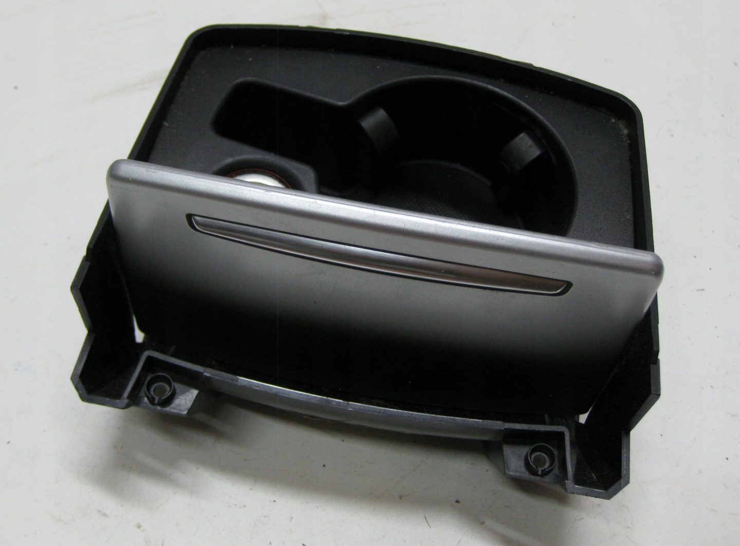 AUDI A6 C6 LIFT KOMBI bracket for KUBEK 4F1862533C