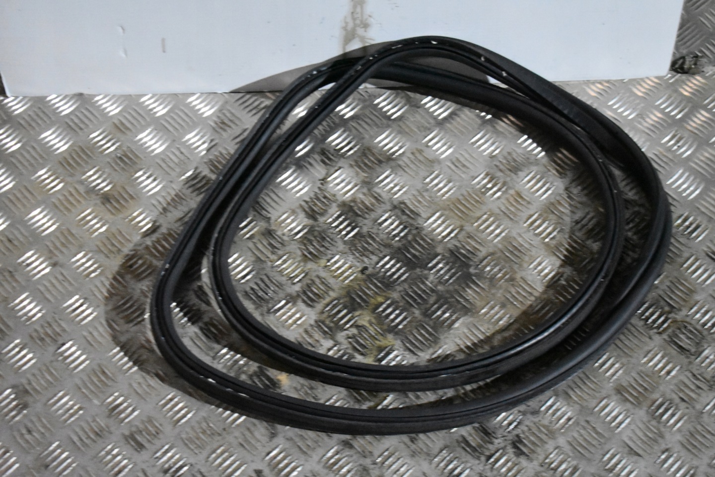 IDEALNA gasket bonnet boot BMW G16 GRAN COUPE 1