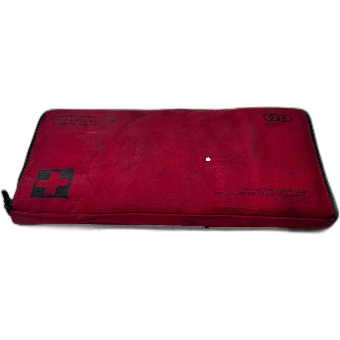 first aid kit PIERWSZEJ POMOCY A4 B8 A5 Q5 8K0860282D