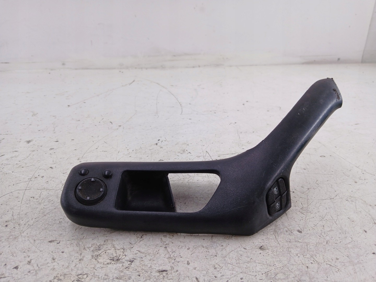 VW GOLF III PANEL okna levý předek DWIE okna ručka