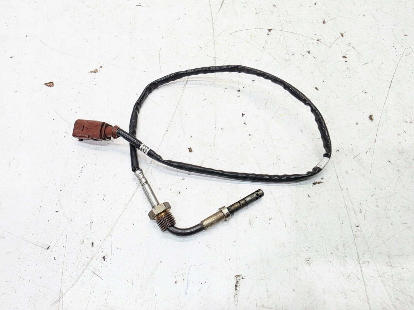 Sensor TEMPERATURY Gase AUDI VOLKSWAGEN SEAT SKODA 03L906088FC