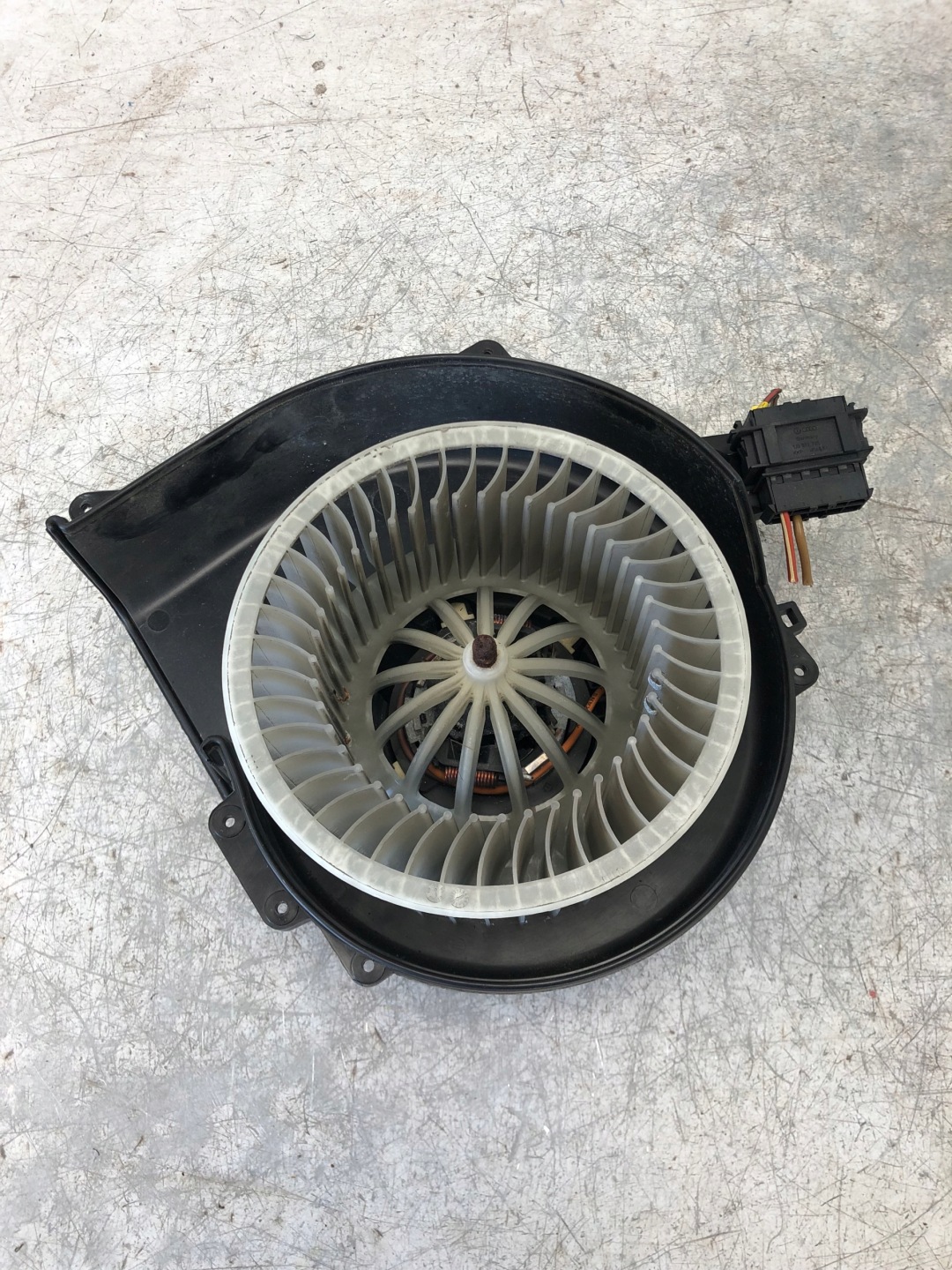 heating fan VW POLO V 6Q1819015J