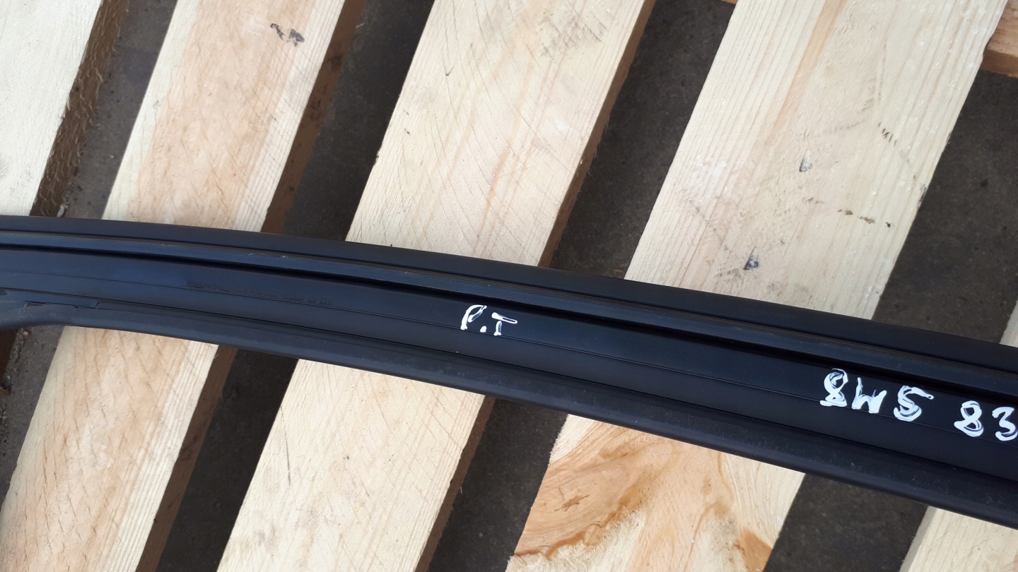 A4 B9 8W S4 gasket door windows SLINE right rear part