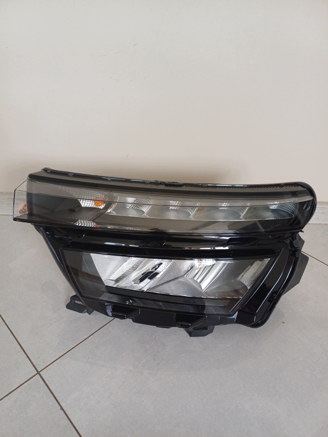 light left front front SKODA KAMIQ FULL LED 2019R