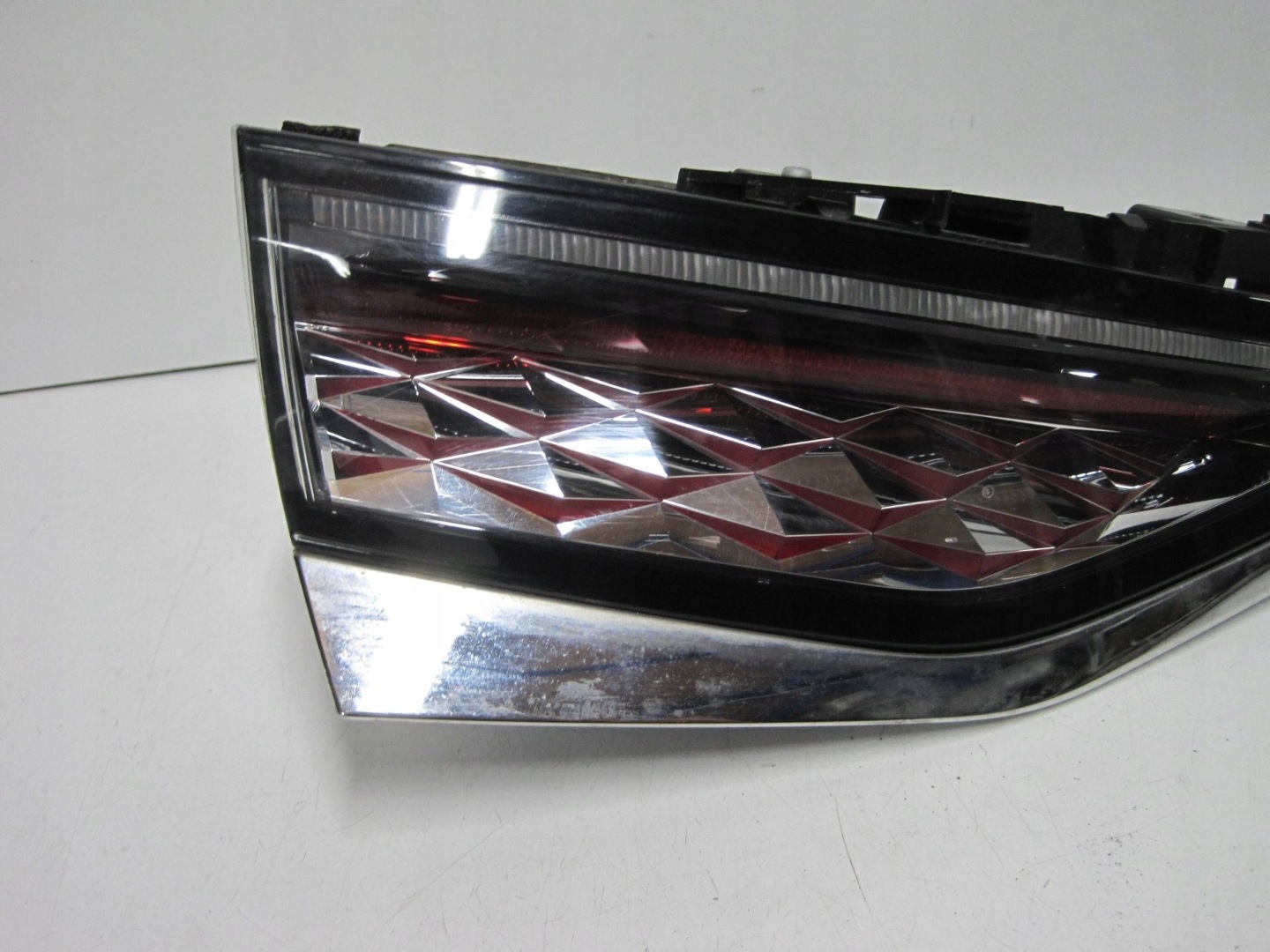 light rear rear part left CITROEN DS9 9824202780