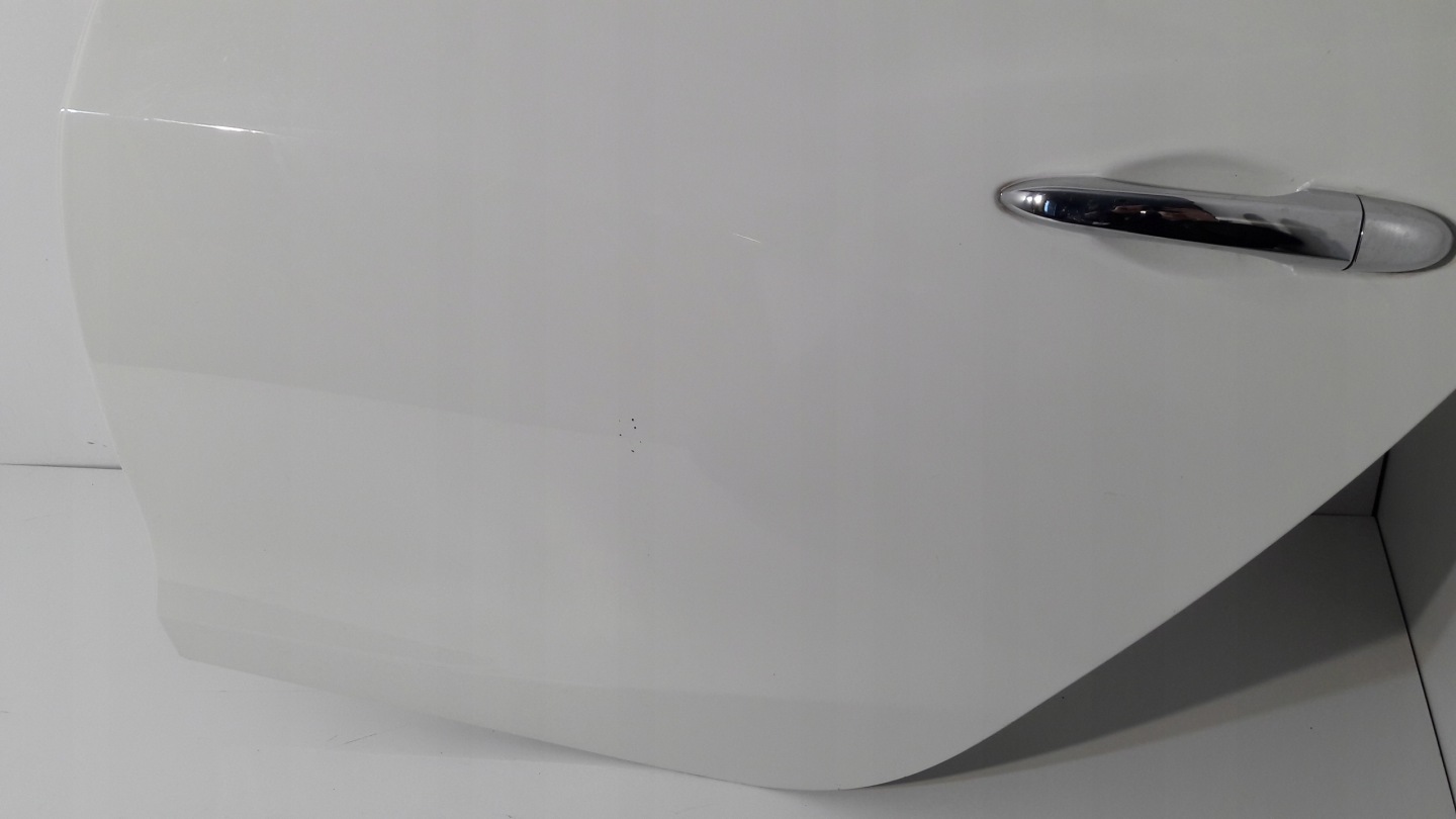 MASERATI GHIBLI door left rear. BIALE (T285)
