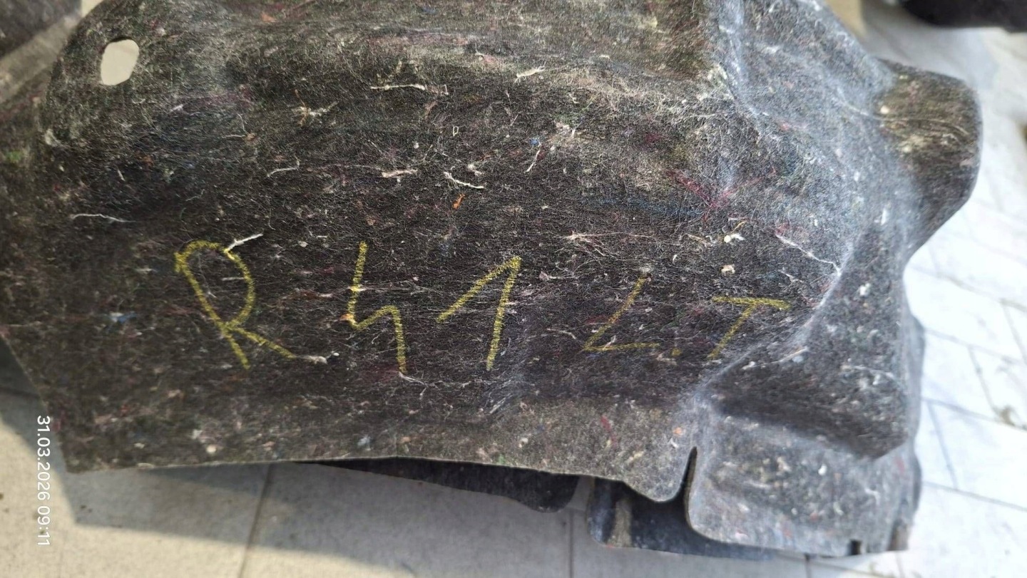 mudguard rear. rear part side left Renault 4