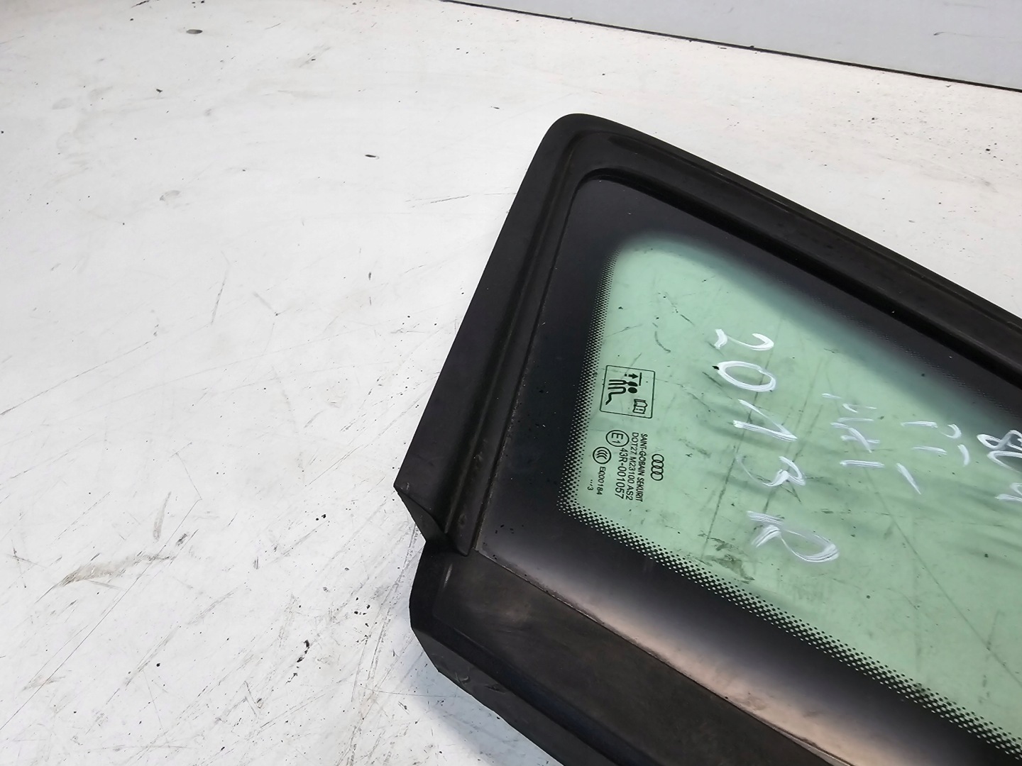 window bodywork below MAT AUDI A3 8V4 5-door right rear part 2013R