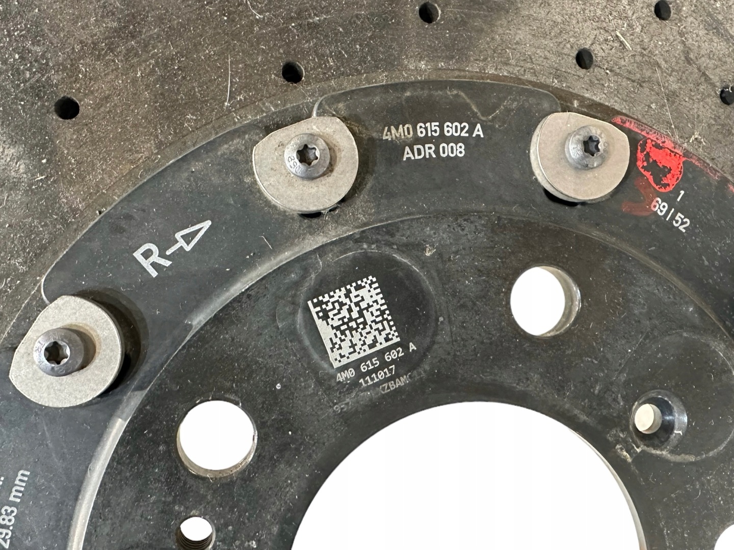 LAMBORGHINI URUS rear disc brake disc RH 4M0615602A
