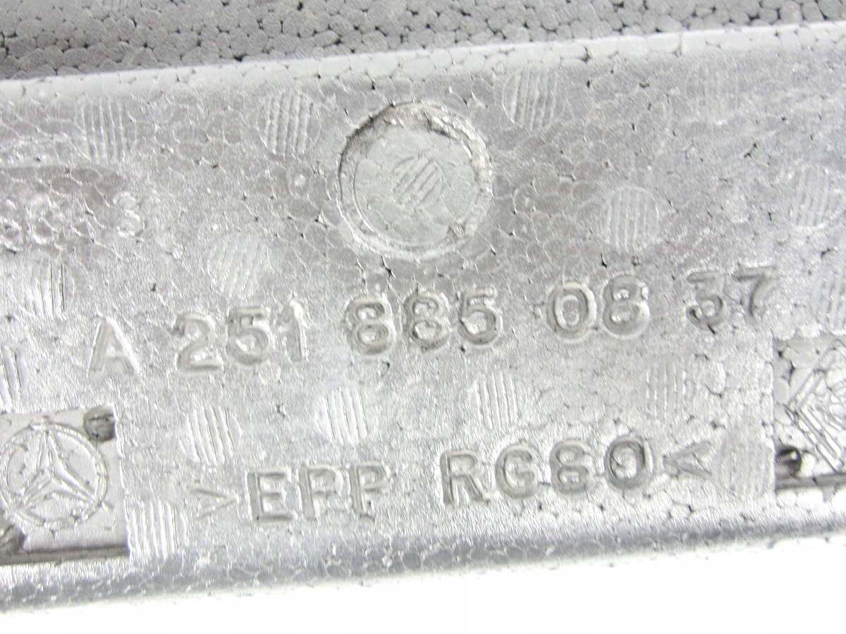 PIANKA ABSORBER PARAURTI MERCEDES R-KLASA W251