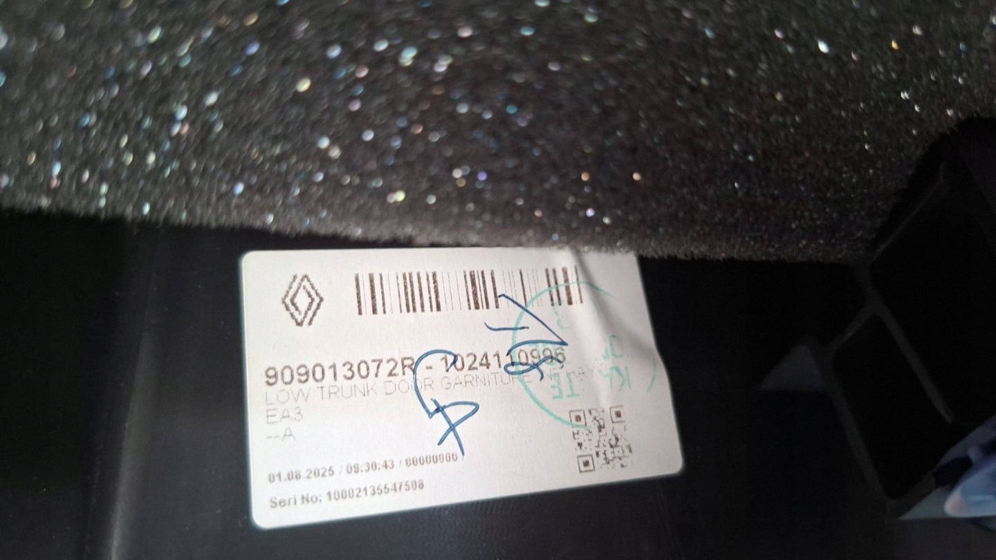 upholstery side bonnet boot Renault Clio VI 909013072R