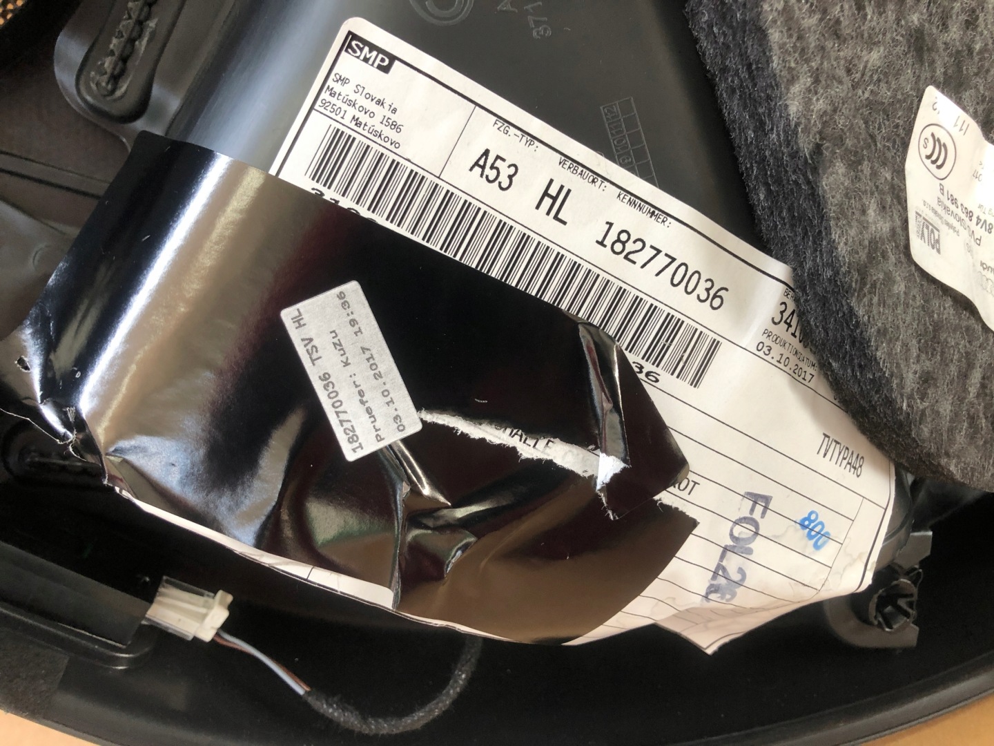 AUDI A3 S3 RS3 8V side door left rear part leather
