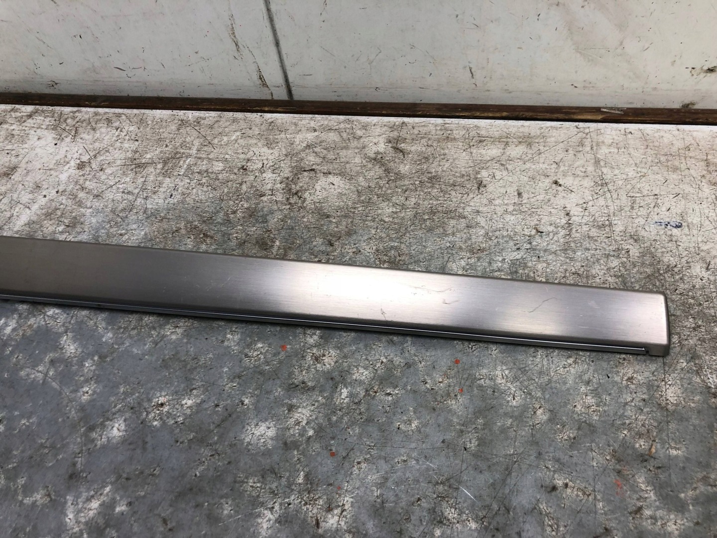 moulage DEKOR console NF5 VW PASSAT B8 LIFT 3G1853300E
