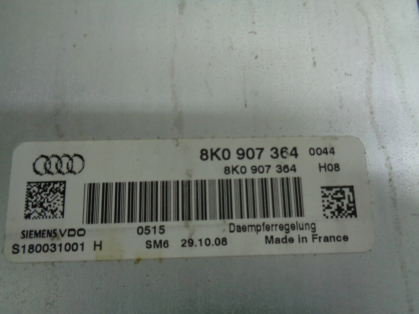AUDI A4 B8 A5 Centralina modulo Della sospensione 8-15r