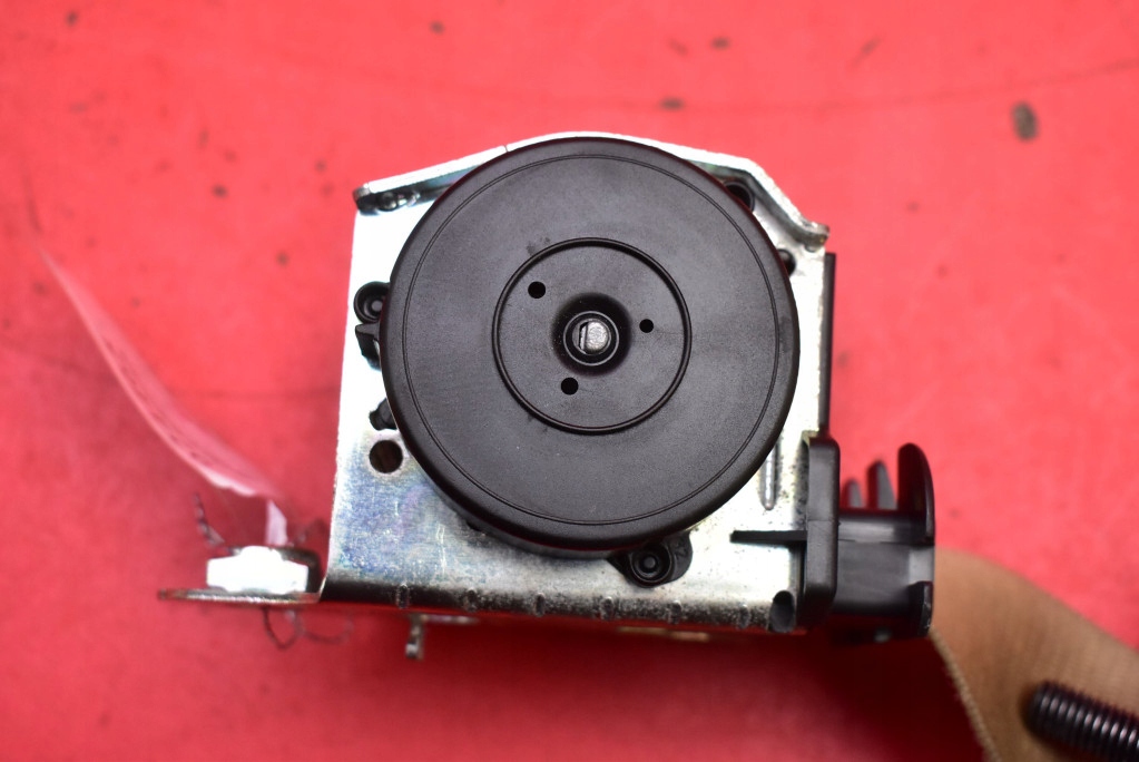 Gurten Sicherheits rechts vorne 601629600D BMW E60 E61 07-10