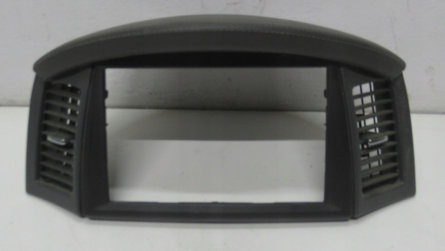 JEEP CHEROKEE WK 08R frame WYSWIETLACZA navigation devices
